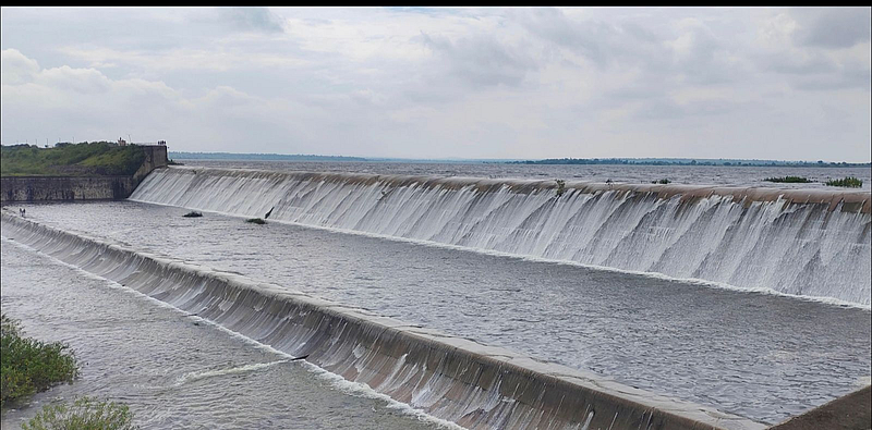 Sina Dam