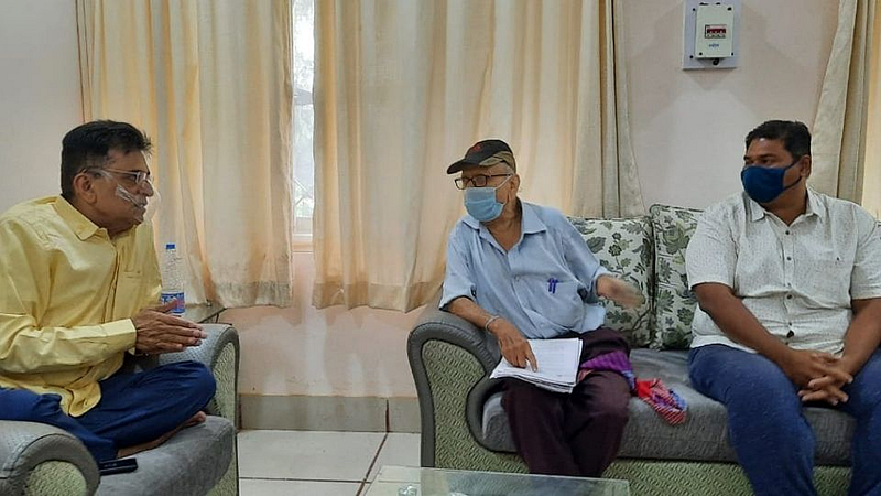 महापालिकेतील घोटाळ्याची लोकायुक्तांकडे तक्रार करा; किरीट सोमय्या
