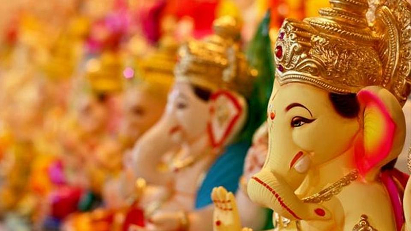 Taj Lands End हॉटेलमध्ये गणपती प्रतिष्ठापनेवरून वाद; मूर्ती कुठे गेली?