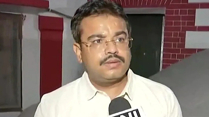 UP हिंसाचार; केंद्रीय मंत्र्याच्या मुलासह 15 जणांविरोधात FIR