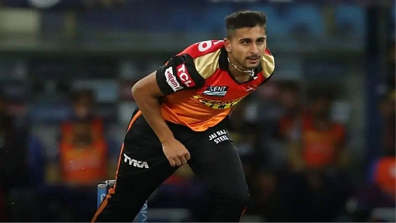 IPL Record : जम्मूच्या पोरानं रचला वेगवान चेंडू टाकण्याचा नवा विक्रम