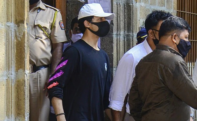 आर्यन खानचा मुक्काम तुरुंगातच; कोर्टानं निर्णय ठेवला राखून