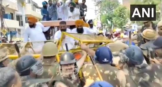 Farmers protest