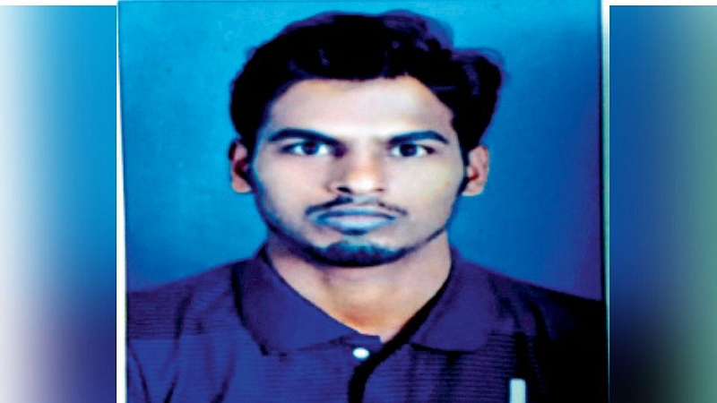 जळकेवाडीच्या श्रेयसचा ‘सीए’त झेंडा