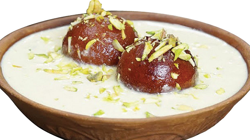 Rabadi Gulabjam
