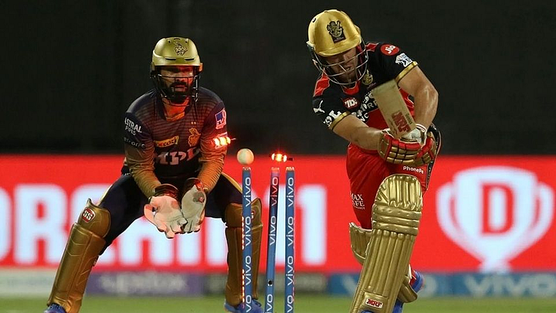 IPL 2021 : RCB चा हिरो UAE त ठरला झिरो!