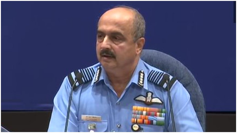 'टू फिंगर टेस्ट'प्रकरणी हवाईदल प्रमुखांचं स्पष्टीकरण; म्हणाले...