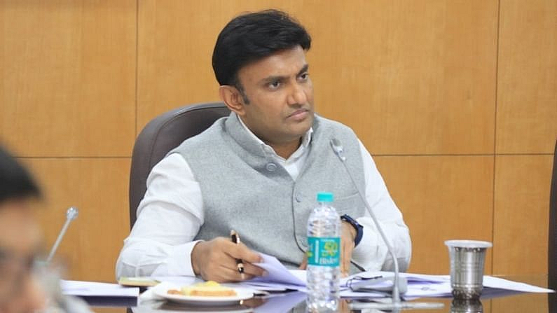 कर्नाटकचे आरोग्य मंत्री के. सुधाकर