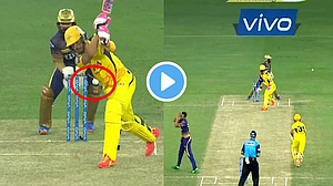 IPL FINAL: कार्तिकने डू प्लेसिसला दिलेलं जीवदान KKRला पडलं भारी IPL FINAL: कार्तिकने डू प्लेसिसला दिलेलं जीवदान KKRला पडलं भारी