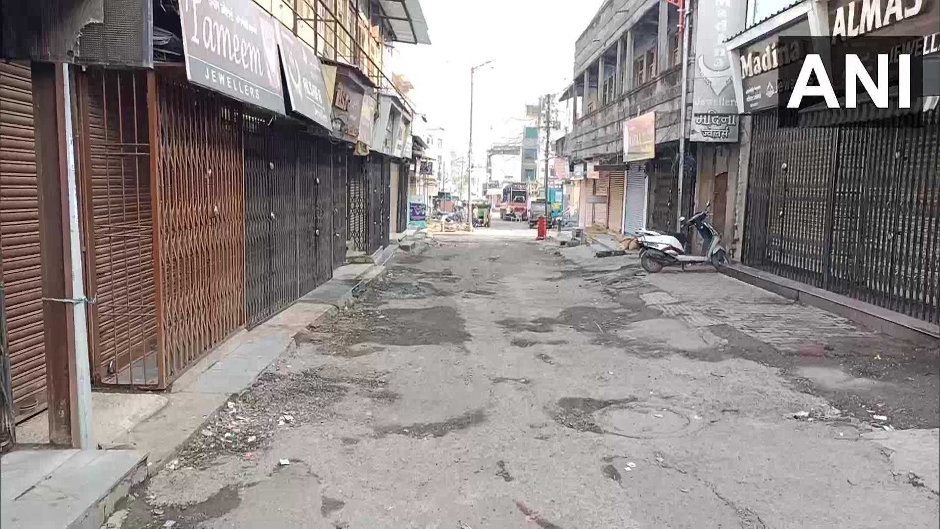 बंदच्या पार्श्वभूमीवर औरंगाबाद शहरातील दृश्य