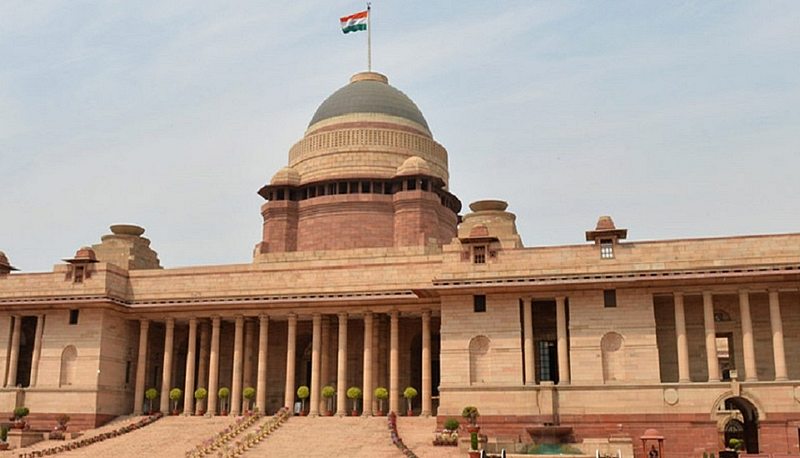 राष्ट्रपती भवनात घुसखोरी करणाऱ्या दोघांना अटक