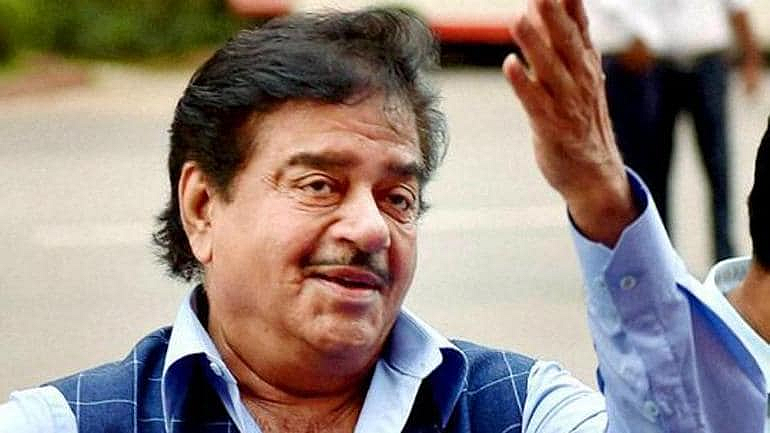 'मी नशीबवान माझी तीनही मुलं निर्व्यसनी'