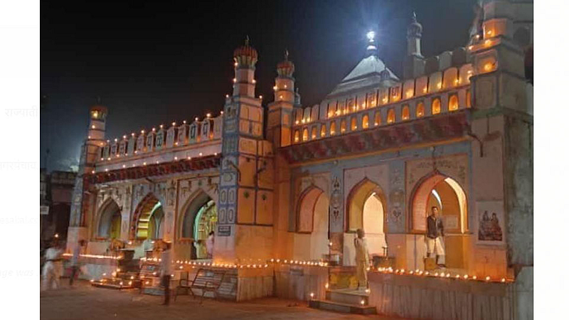 दीपोत्सवाच्या मंद प्रकाशात उजळतेय मंगसुळीचे खंडोबा मंदिर
