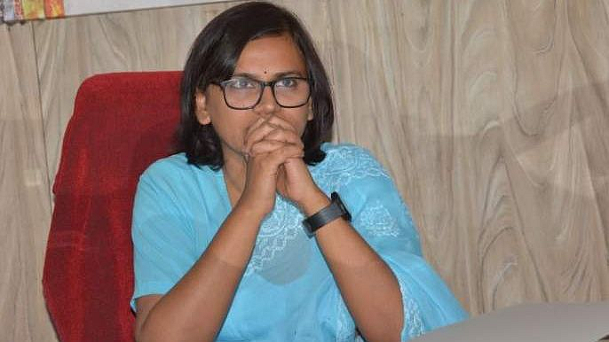 Akoha : आक्षेपार्ह पोस्ट टाकण्यास प्रतिबंध; जिल्हाधिकारी निमा अरोरा