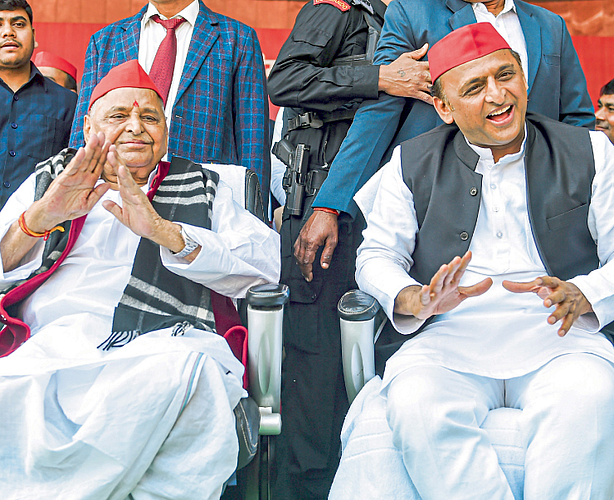 युवकांनी राजकीय बदल यशस्वी करावा