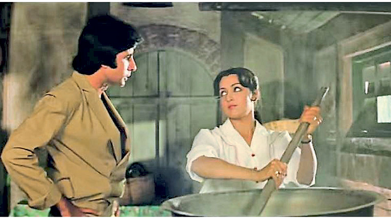 Amitabh and Hemamalini