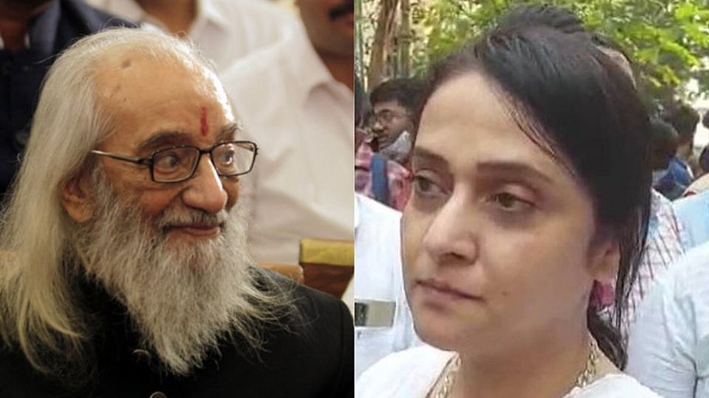 Babasaheb Purandare, Mrunal Kulkarni