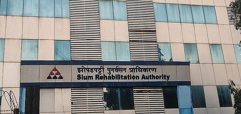 Pune : SRA प्राधिकरण आणि मनपाकडून झोपडपट्टीधारकांवर कारवाई
