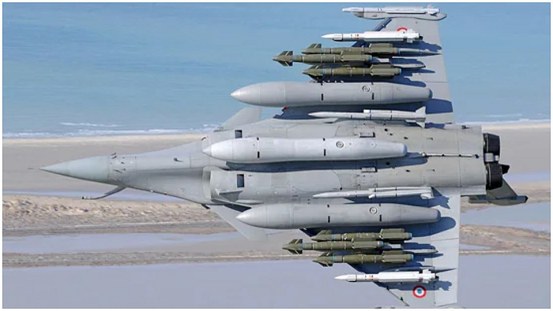 Rafale_Arms1