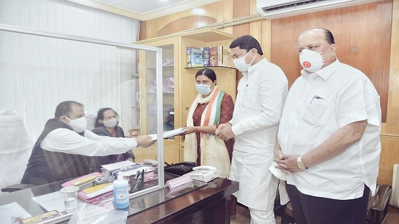 Pradnya Satav Filed Nomination For MLC Bypoll 2021