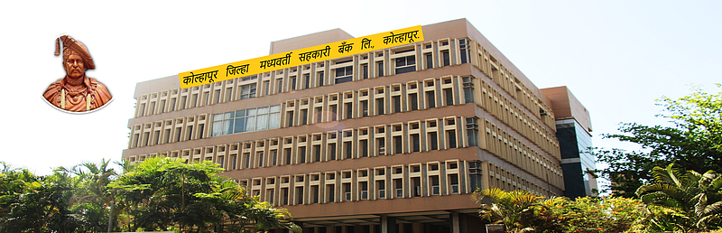 शक्तिप्रदर्शन करीत उमेदवारी अर्ज; मतदारांकडून घोषणाबाजी