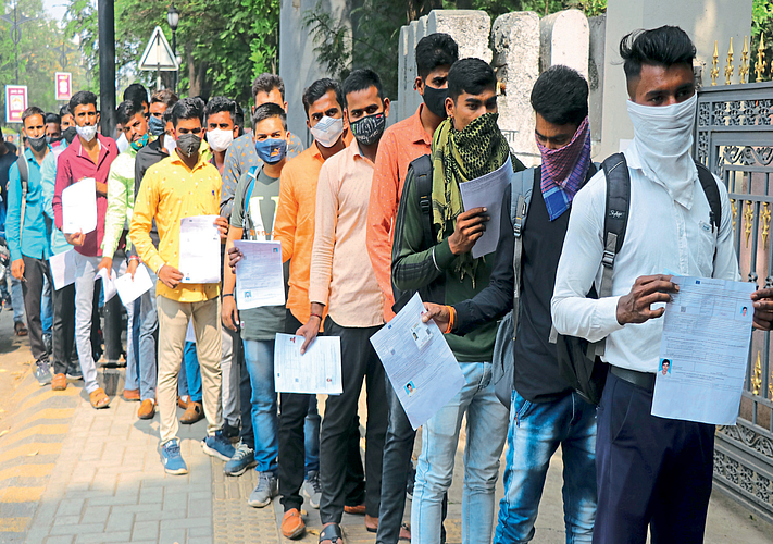 बृहन्मुंबई पोलिस भरती परीक्षेला उमेदवारांचा प्रतिसाद
