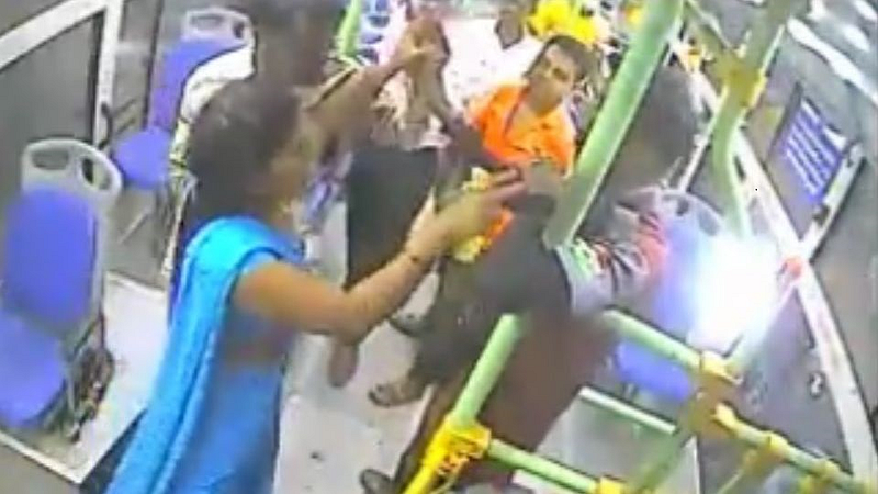woman beat up nashi city bus conductor and driver incident captured in cctv