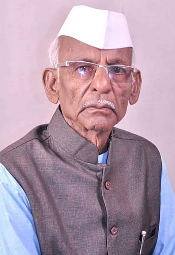 बी.के. मोमीन