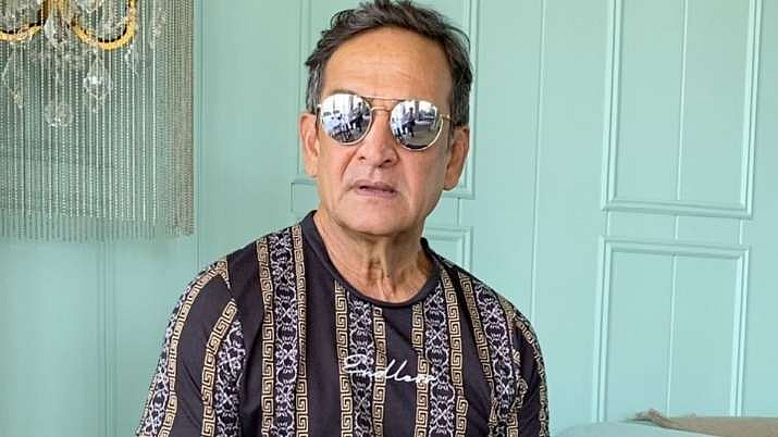 'चित्रपटातून शिव्या काढणार नाही'; दिग्दर्शक महेश मांजरेकर ठाम
