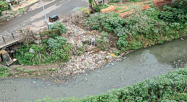 पुणे : राम नदीचा झाला नाला