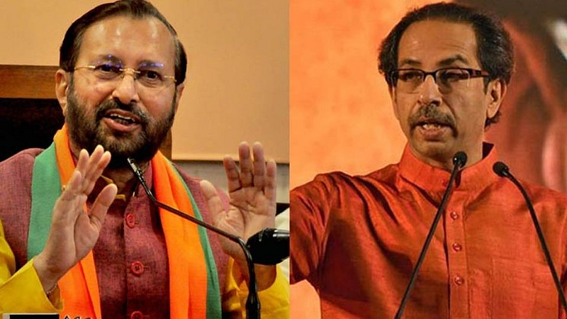 शिवसेनेने मोदींच्या फोटोने निवडणूक जिंकली मग गद्दारी केली - प्रकाश जावडेकर