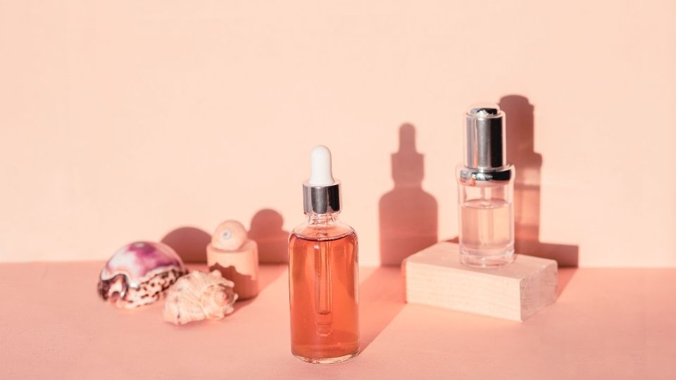 Serum a skin care products
