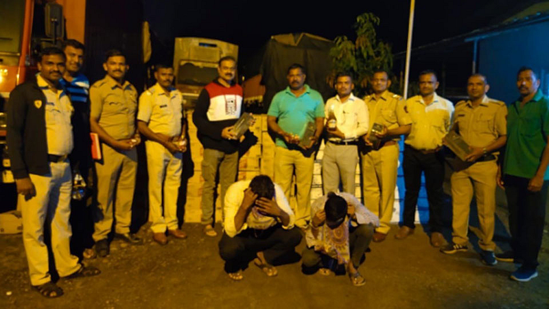 गोवा बनावटीच्या तब्बल 5280 बाटल्या जप्त; कोल्हापूर भरारी पथकाची कारवाई