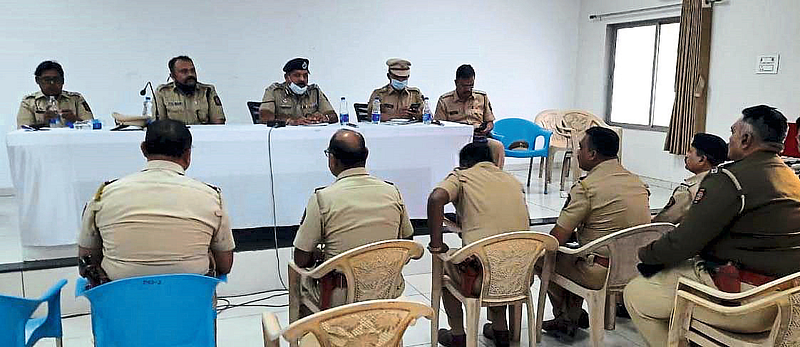 Life in Malegaon resumed on Friday night after the bandh took a violent turn