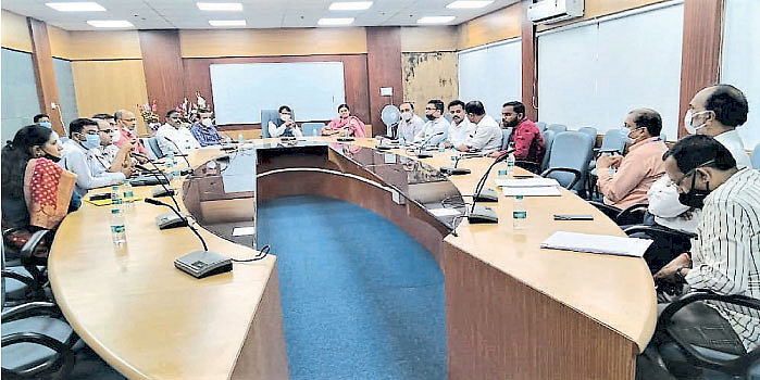 बहुउद्देशीय केंद्र स्थापनेसाठी मनपाचा पुढाकार
