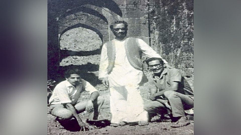 प्रतापगडावर सोडला ‘जाणता राजा’चा संकल्प