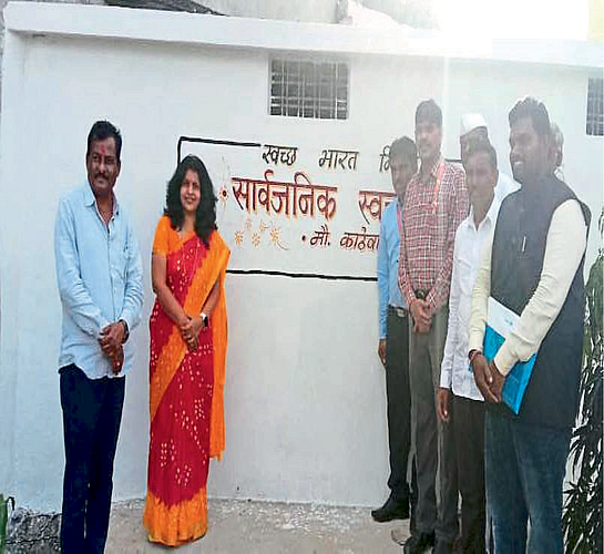 शौचालयाचा नियमित वापर आवश्यकच - सीईओ वर्षा ठाकूर