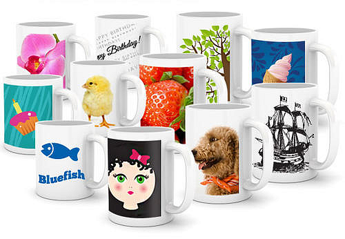 पर्सनलाइज्ड कॉफी मग (Personalised Coffee Mug):
तुम्ही तुमच्या चहा-कॉफी (Tea-coffee)पिण्याचे वेड असल्या सहकार्यासाठी ख्रिसमस गिफ्टच्या शोधात असल्यास, मग त्यांना पर्सनलाइज्ड कॉफी मग (Personalised Coffee Mug) देऊ शकता. तुमच्या सिक्रेट सांताला हे पर्सनलाइज्ड कॉफी मग नक्कीच आवडेल.