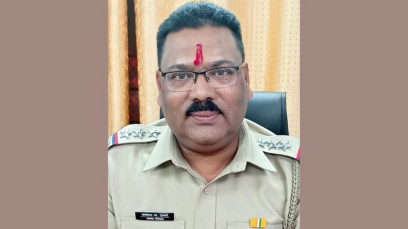 पोलिस निरीक्षक गुंजवटे
