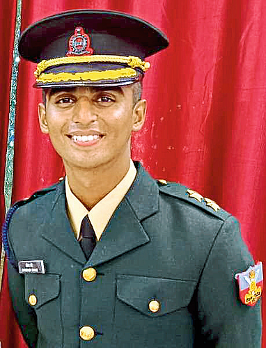 कठोर परिश्रमाची तयारी असेल तर यश मिळतेच !