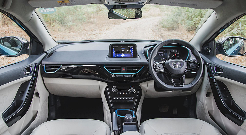 best selling electric car Tata nexon ev crossed 13500 units sales