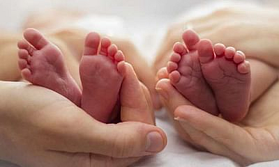 नागपूरात एक जानेवारीला शंभरावर बालकांचा जन्म