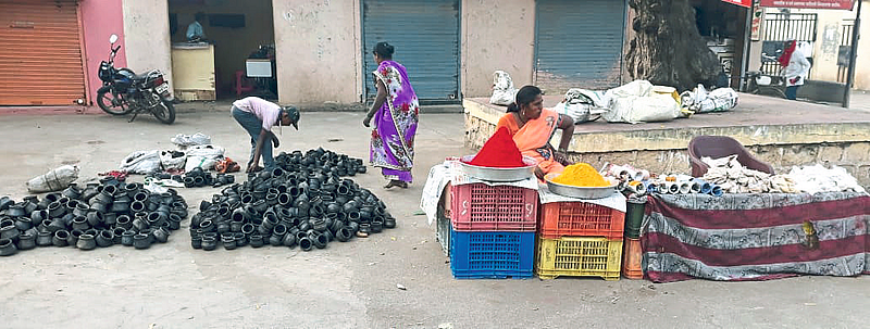 नीरा नरसिंहपुरात आवक घटल्याने भाजीपाल्याचे भाव तेजीत