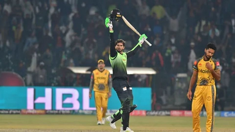 PSL 2022 Shaheen Afridi Back To Back sixes in final over reaction goes viral