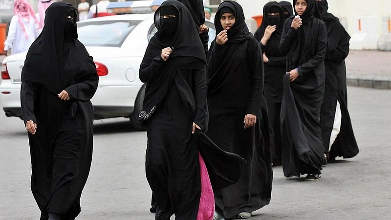 Taliban supreme leader orders women to wear all-covering burqa in public