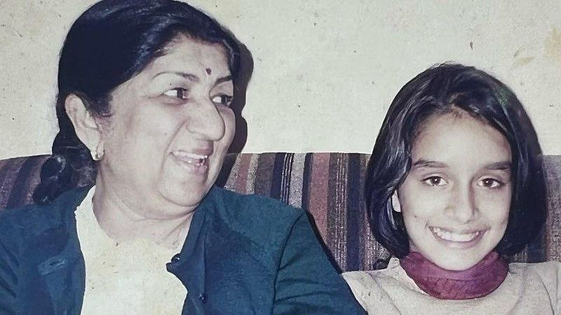 lata mangeshkar and shardha kapoor