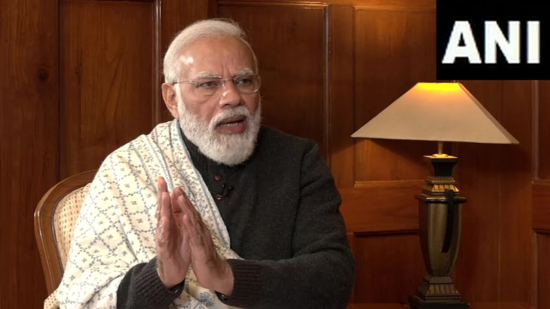 PM मोदी म्हणतात, नेहरुंचं नाव घेतलं तरी अडचण, नाही घेतलं तरी अडचण