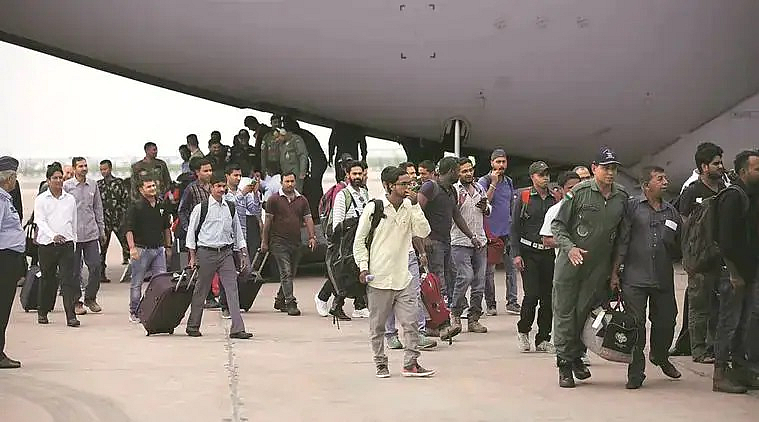 इस्राईल हेजबोल्लाह युद्धाच्या पार्श्वभूमीवर ऑपरेशन सुकूनअंतर्गत 2006 मध्ये 1800 भारतीयांसह 2280 लोकांची सुटका केली. यामध्ये भारतासोबतच श्रीलंकन, नेपाळी तसेच लेबनानच्या नागरिकांना सुखरूप मायदेशी परत आणलं.