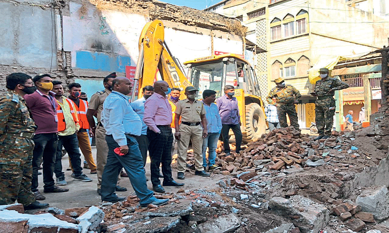 Property owners took double game TDR did not give possession land
