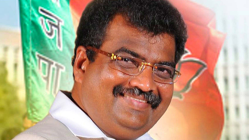 ravindra chavan